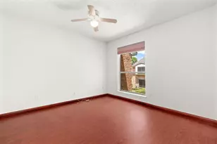 9263 Westwood Village Dr, Houston, TX 77036 - Photo 12