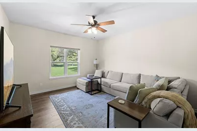 1800 County Road 122, Hallettsville, TX 77964 - Photo 8