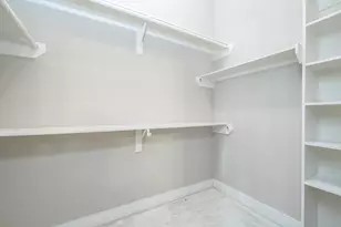 925 W 23rd St, Houston, TX 77008 - Photo 30