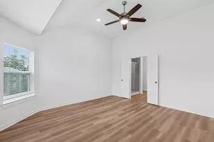 208 Sage River Ct, Willis, TX 77378 - Photo 20