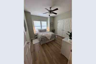 5419 Avenue N 1/2, Galveston, TX 77551 - Photo 16