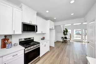 300 Narcissus Rd, Clear Lake Shores, TX 77565 - Photo 22