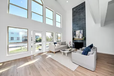 300 Narcissus Road, Clear Lake Shores, TX 77565 - Photo 8