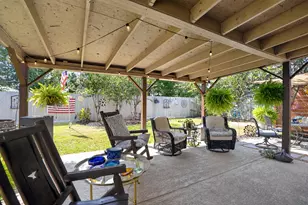 30183 Alpine Aster Ln, Cleveland, TX 77327 - Photo 2