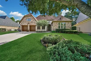 107 Berwick Ln, Montgomery, TX 77316 - Photo 2