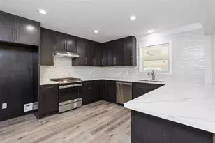 10825 Willowisp Dr, Houston, TX 77035 - Photo 8