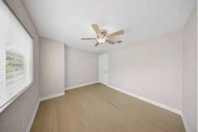 12411 Sungate Lane, Houston, TX 77071 - Photo 26