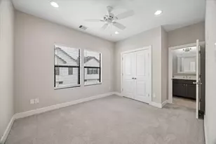 4857 Rich Oak Dr, Houston, TX 77018 - Photo 20