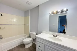 11545 Beechnut St, Houston, TX 77072 - Photo 14