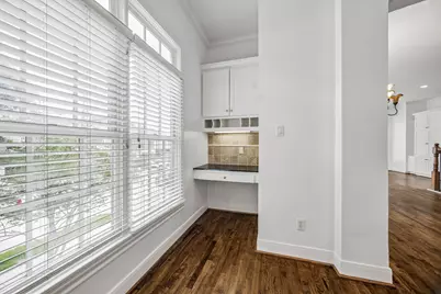 1647 Bonnie Brae Street, Houston, TX 77006 - Photo 18