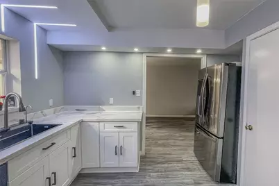 9264 Westwood Village Drive #32, Houston, TX 77036 - Photo 8