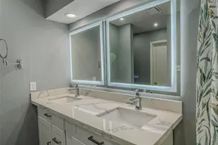 9264 Westwood Village Dr, Houston, TX 77036 - Photo 24
