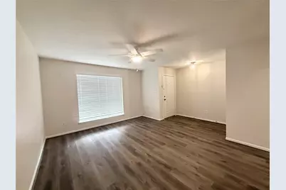 1477 Springrock Lane #12, Houston, TX 77055 - Photo 4