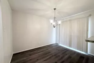 1477 Springrock Ln, Houston, TX 77055 - Photo 10