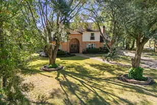 545 Robert E Lee Dr, Conroe, TX 77302 - Photo 50