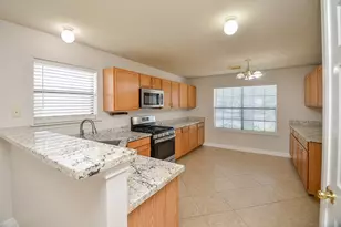 21026 Bent Lake Dr, Katy, TX 77449 - Photo 4