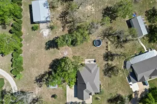 638 Oak Tree Ln, Franklin, TX 77856 - Photo 48