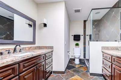 115 Litchfield Lane, Houston, TX 77024 - Photo 22