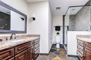 115 Litchfield Ln, Houston, TX 77024 - Photo 22