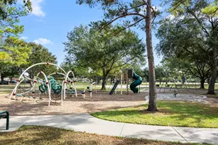 8043 Oceanside Dr, Houston, TX 77095 - Photo 34