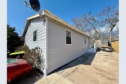 710 Fields Street, Richmond, TX 77469 - Photo 1