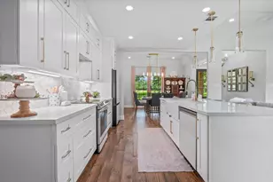 356 Barrow-White Rd, Anahuac, TX 77514 - Photo 10