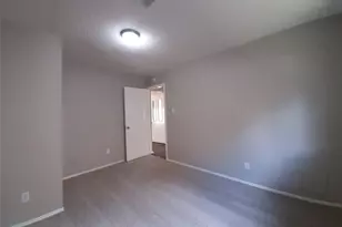 8406 Woodland Willows Dr, Houston, TX 77083 - Photo 30