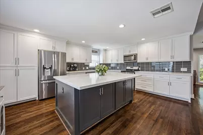 5819 Cheena Drive, Houston, TX 77096 - Photo 2