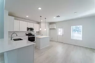 10705 Altitude Wy, Conroe, TX 77303 - Photo 8