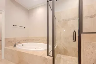 232 Detering St, Houston, TX 77007 - Photo 38