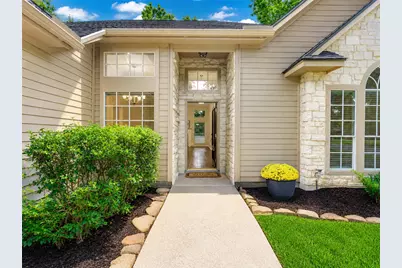 2312 Carriage Run E, Conroe, TX 77384 - Photo 4