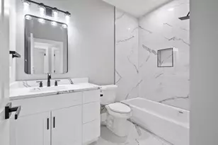9114 Everglade Dr, Houston, TX 77078 - Photo 14