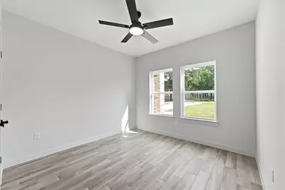 11909 Miller Circle, Conroe, TX 77302 - Photo 14