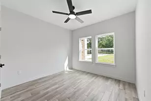 [Address not provided], Conroe, TX 77302 - Photo 14