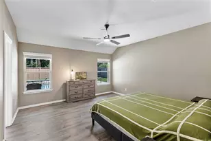 8435 Erasmus Landing Ct, Houston, TX 77044 - Photo 34