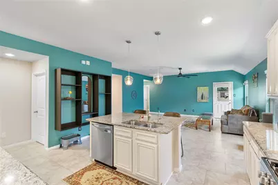 8435 Erasmus Landing Court, Houston, TX 77044 - Photo 18