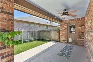 8435 Erasmus Landing Ct, Houston, TX 77044 - Photo 24