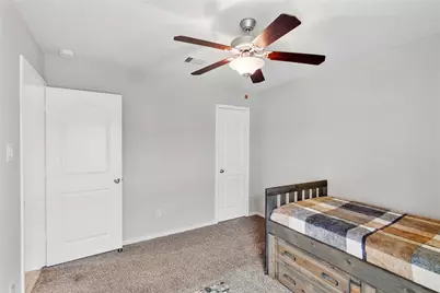 8435 Erasmus Landing Court, Houston, TX 77044 - Photo 38