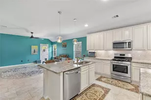 8435 Erasmus Landing Ct, Houston, TX 77044 - Photo 22