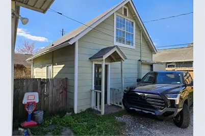 627 E 14th Street, Houston, TX 77008 - Photo 6