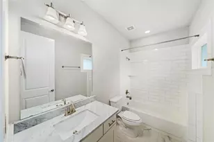 420 W 28th St, Houston, TX 77008 - Photo 28