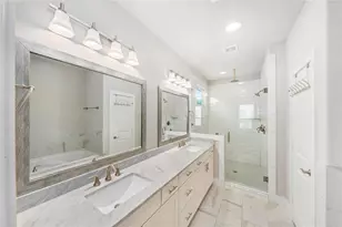 420 W 28th St, Houston, TX 77008 - Photo 18