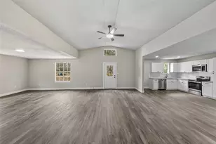 601 Faulkner Ave, Coldspring, TX 77331 - Photo 8