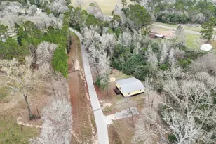 601 Faulkner Ave, Coldspring, TX 77331 - Photo 6