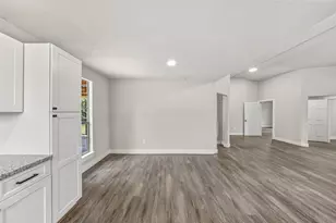 601 Faulkner Ave, Coldspring, TX 77331 - Photo 20