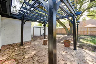 9719 Lawngate Dr, Houston, TX 77080 - Photo 44