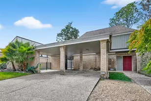 2810 Quail Hollow Dr, Missouri City, TX 77459 - Photo 2