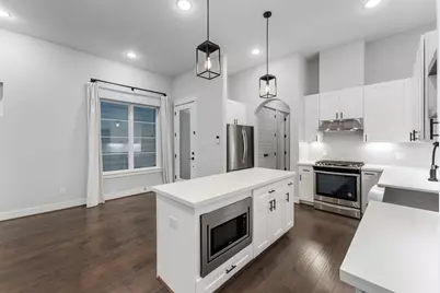 113 Coronado Street, Houston, TX 77009 - Photo 8