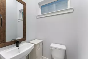 113 Coronado St, Houston, TX 77009 - Photo 16