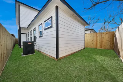 4013 Elmwood Street, Houston, TX 77051 - Photo 38